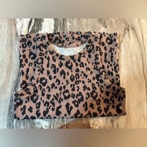 2 piece bundle - Maurices 24/7 Tank Leopard Large & Jeggings